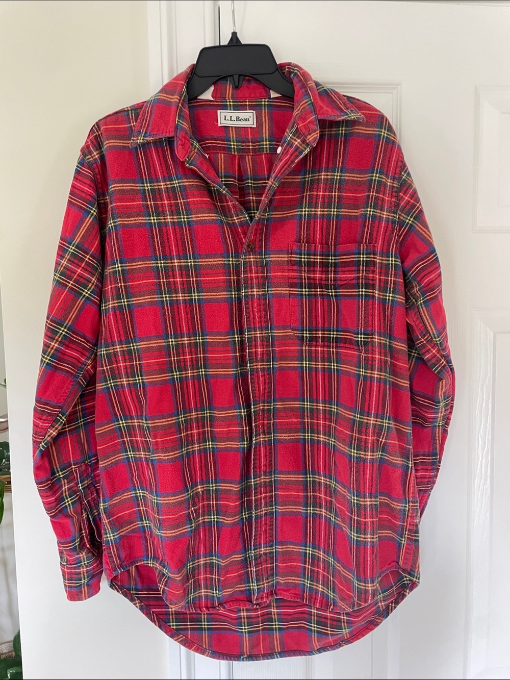 L.L. Bean Red and Green Plaid Men's Button-Down Flannel Shirt